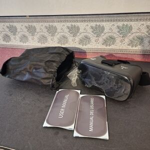 Virtual Reality Headset with Manual & Bag (No controller)